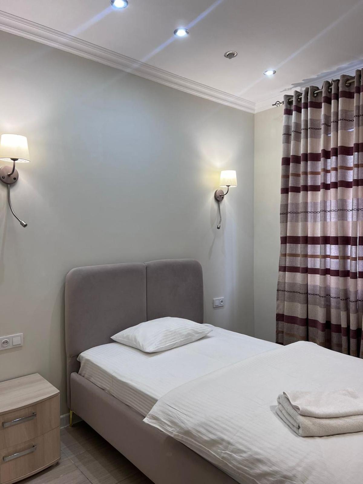 Sarai-Batu Guest House Atyrau Exterior photo